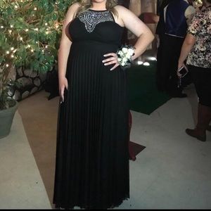 Size 14 Black Prom Dress